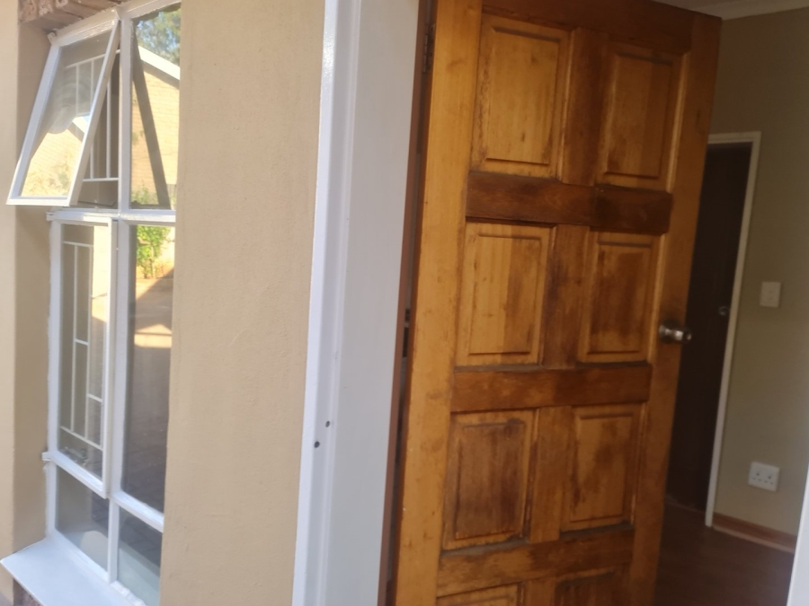 3 Bedroom Property for Sale in Safari Gardens North West